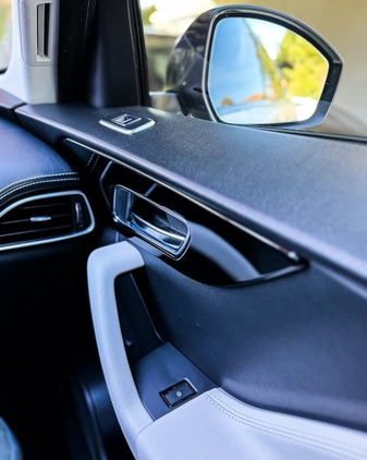 Jaguar F-Pace cena 142999 przebieg: 188000, rok produkcji 2017 z Jaworzno małe 631